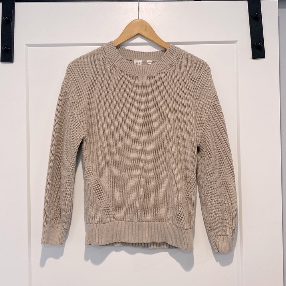 Basic Tan/Cream Gap Sweater